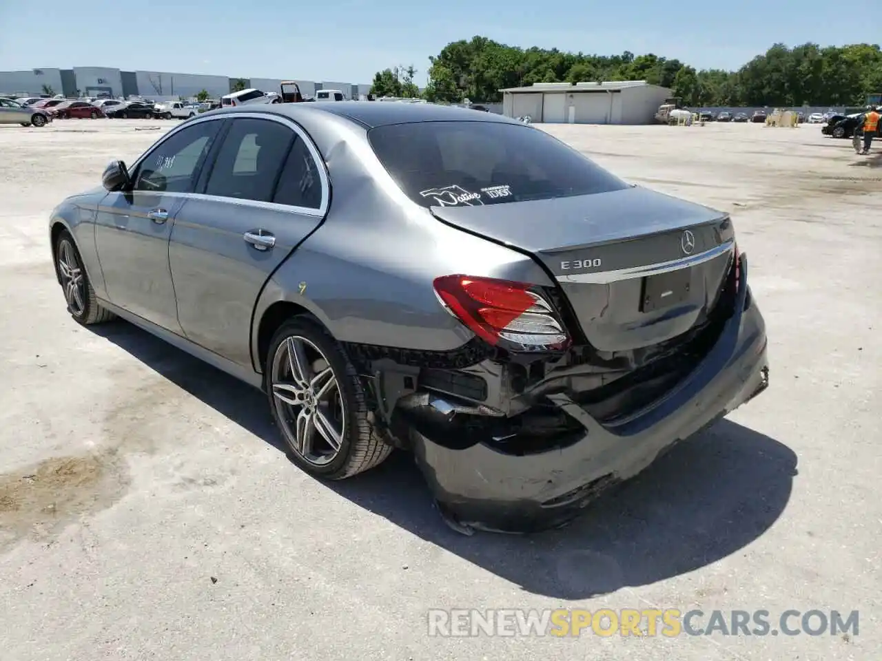 3 Photograph of a damaged car WDDZF4JB3KA504543 MERCEDES-BENZ E-CLASS 2019