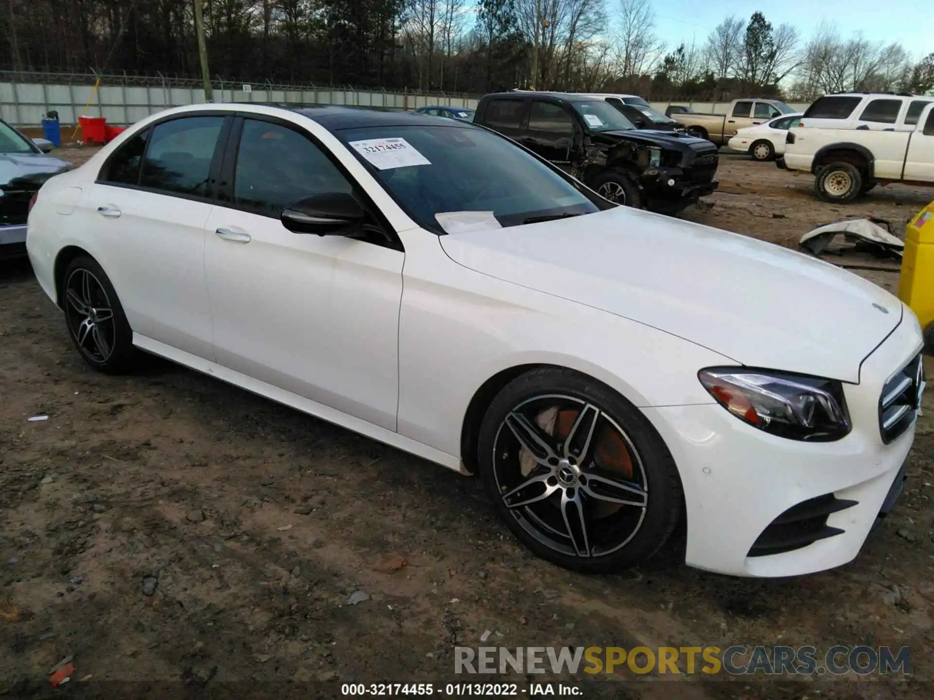 1 Photograph of a damaged car WDDZF4JB3KA513484 MERCEDES-BENZ E-CLASS 2019