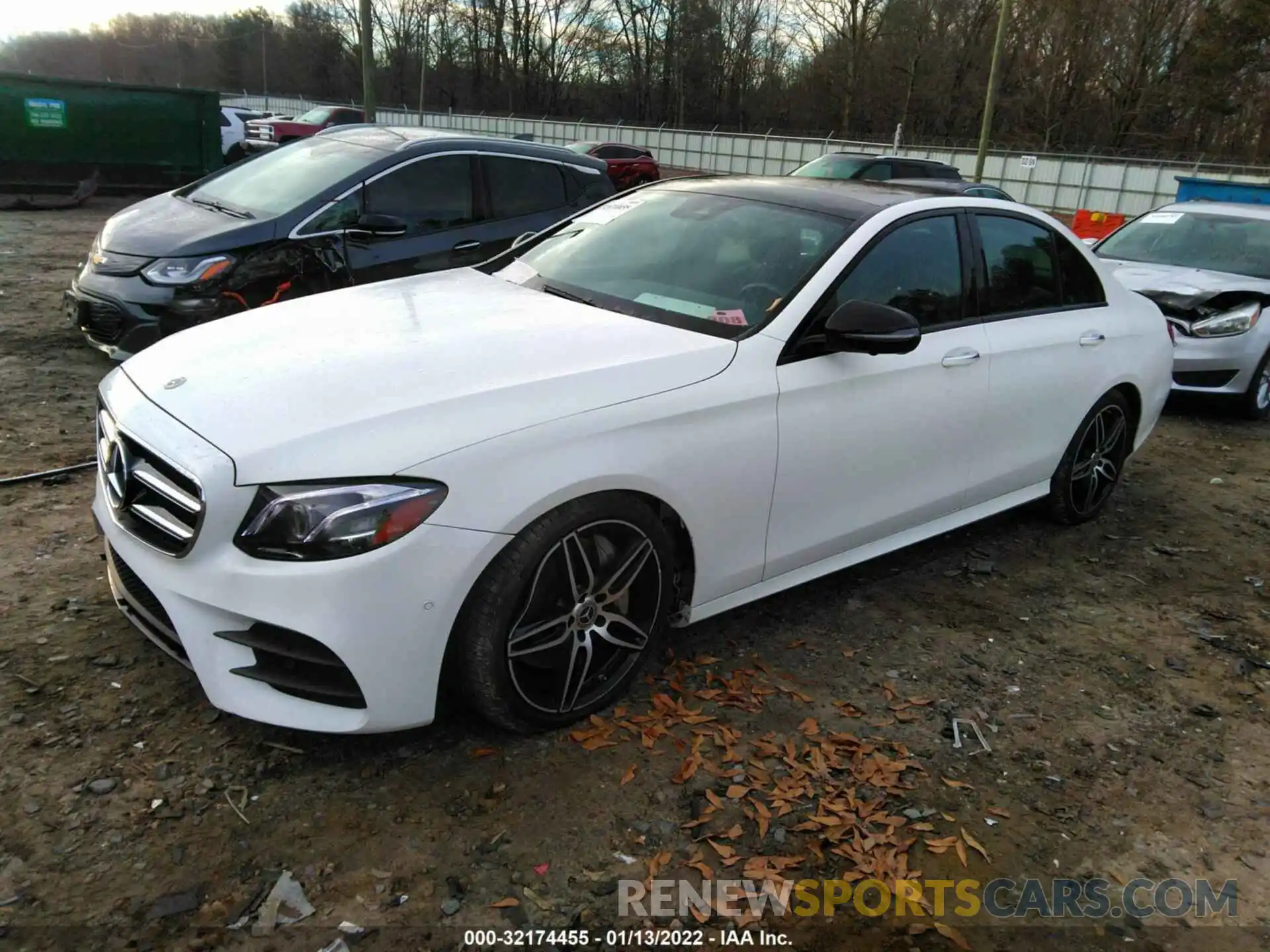 2 Photograph of a damaged car WDDZF4JB3KA513484 MERCEDES-BENZ E-CLASS 2019