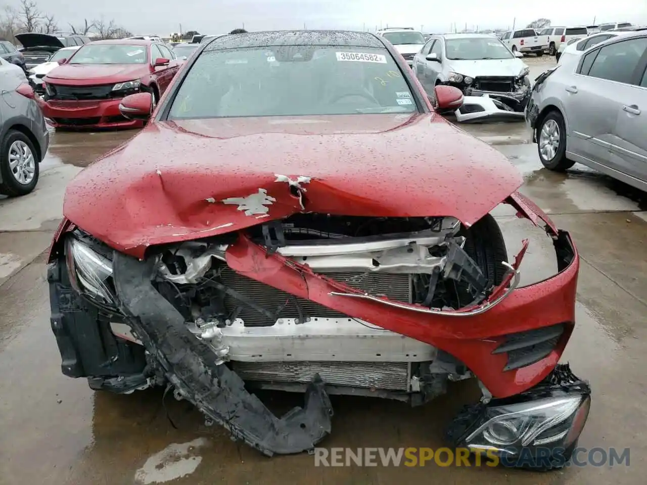 9 Photograph of a damaged car WDDZF4JB3KA516613 MERCEDES-BENZ E-CLASS 2019