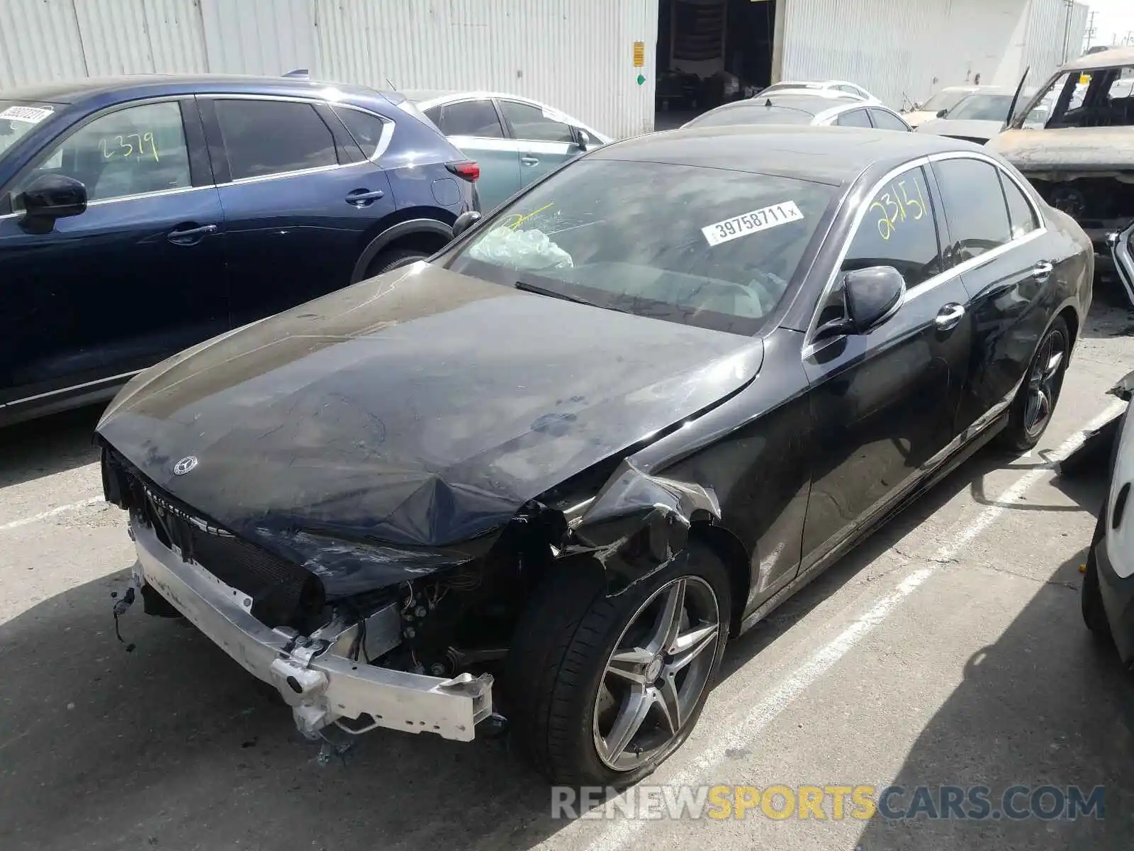 2 Photograph of a damaged car WDDZF4JB3KA554651 MERCEDES-BENZ E CLASS 2019