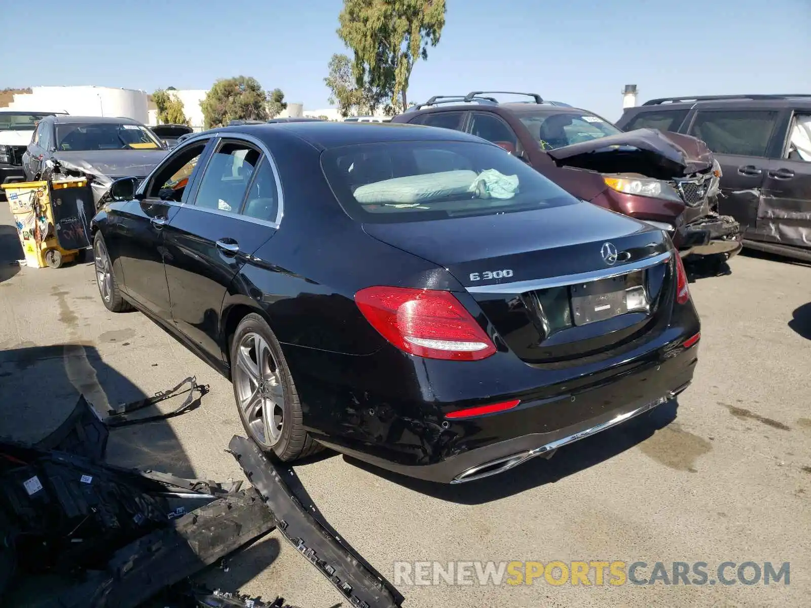 3 Photograph of a damaged car WDDZF4JB3KA561194 MERCEDES-BENZ E-CLASS 2019