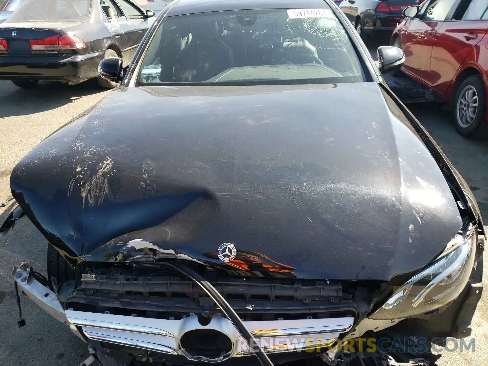 7 Photograph of a damaged car WDDZF4JB3KA561194 MERCEDES-BENZ E-CLASS 2019