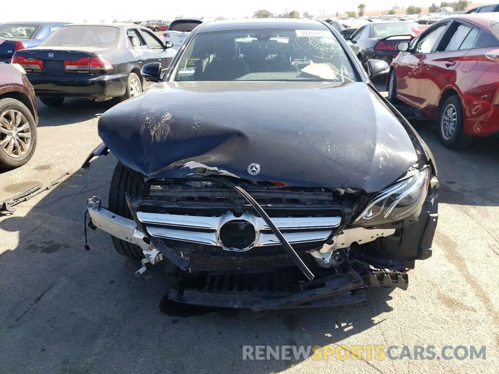 9 Photograph of a damaged car WDDZF4JB3KA561194 MERCEDES-BENZ E-CLASS 2019