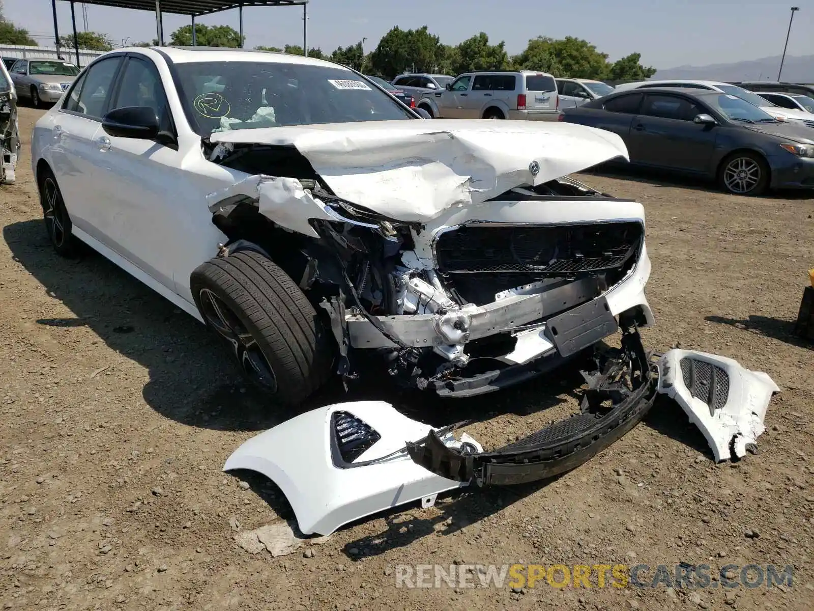 1 Photograph of a damaged car WDDZF4JB3KA562488 MERCEDES-BENZ E CLASS 2019