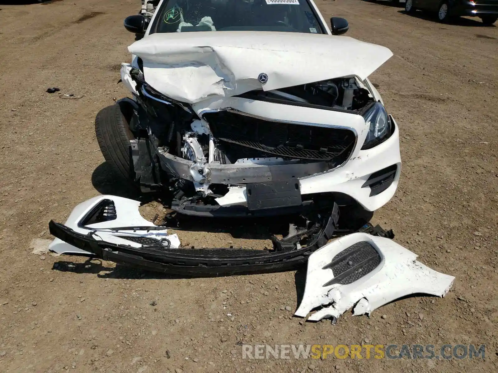 7 Photograph of a damaged car WDDZF4JB3KA562488 MERCEDES-BENZ E CLASS 2019