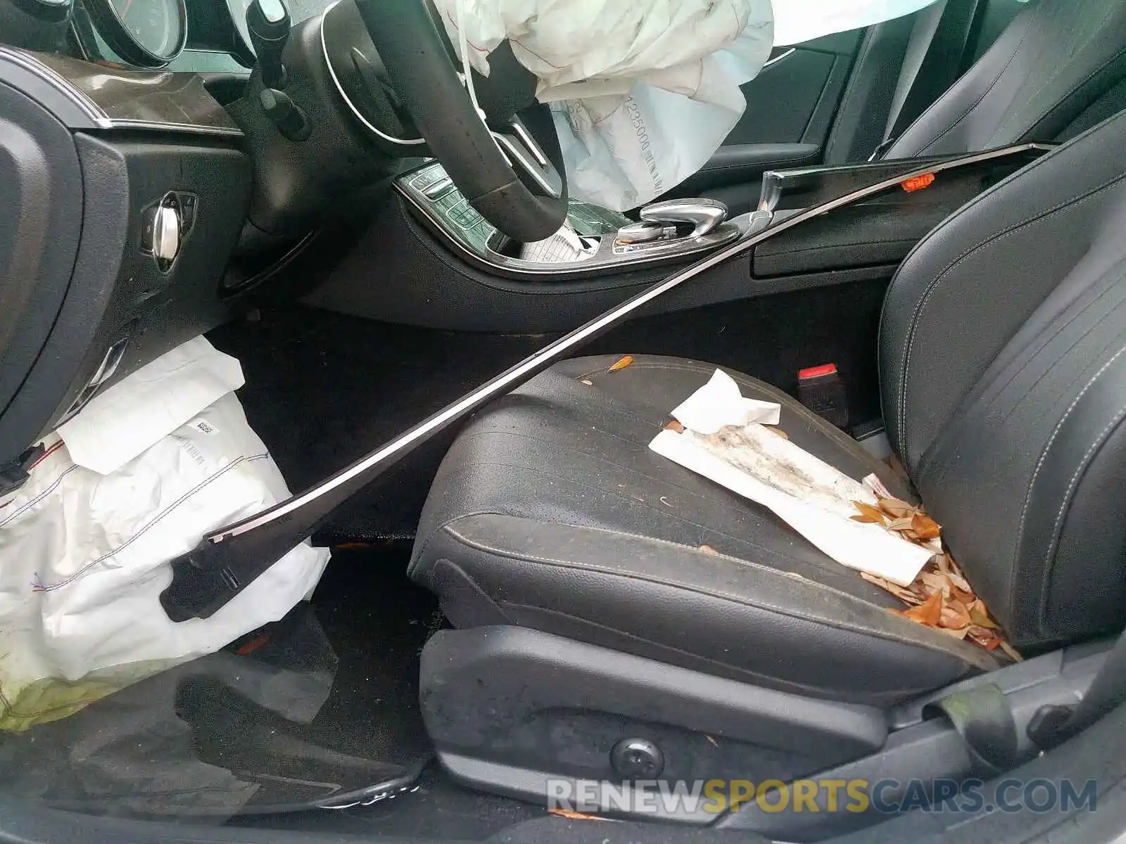 5 Photograph of a damaged car WDDZF4JB3KA583857 MERCEDES-BENZ E CLASS 2019