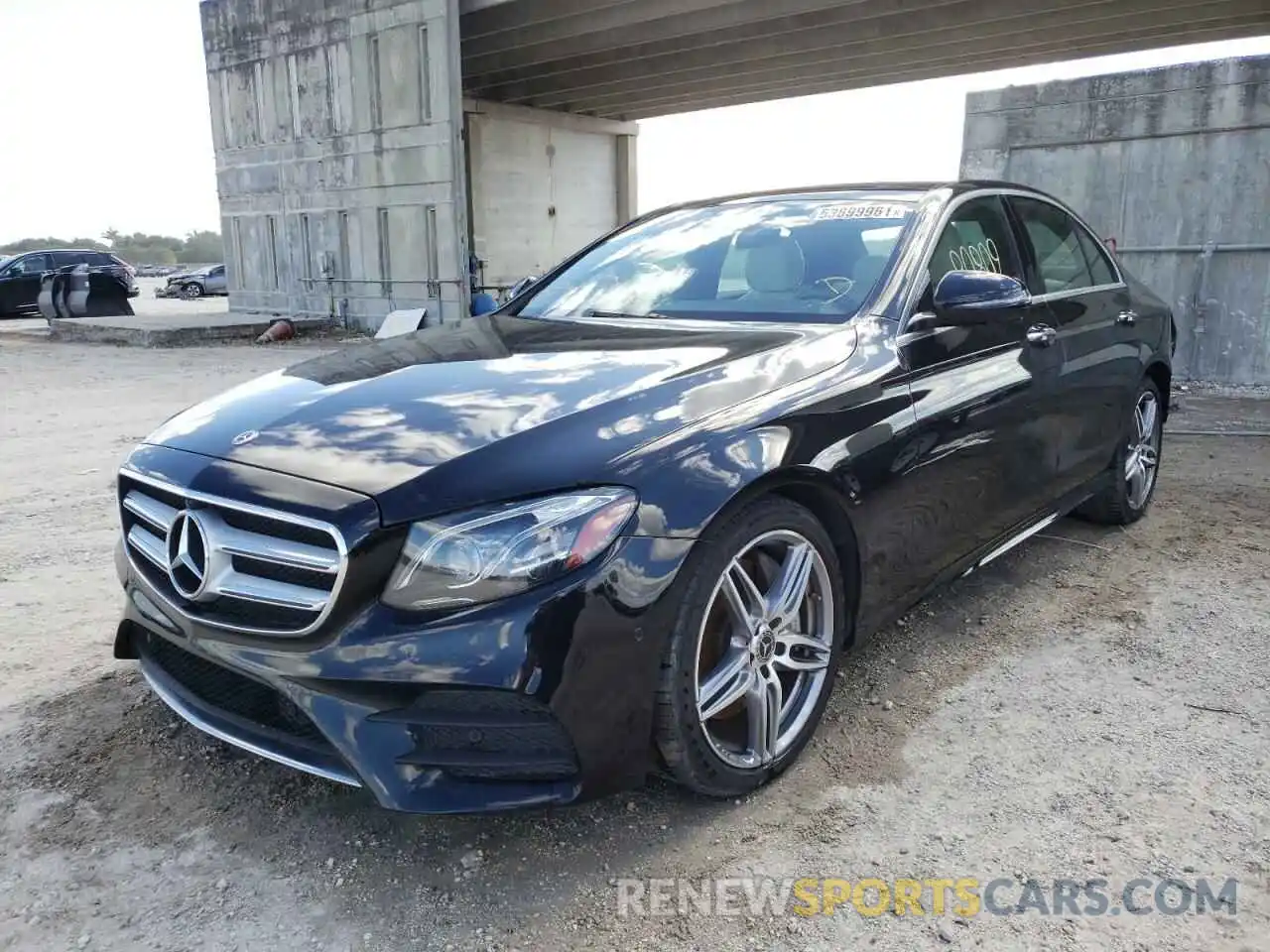 2 Photograph of a damaged car WDDZF4JB3KA587066 MERCEDES-BENZ E-CLASS 2019