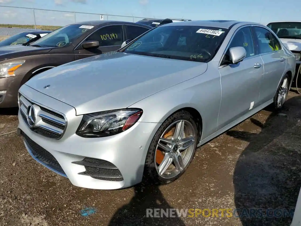 2 Photograph of a damaged car WDDZF4JB3KA590985 MERCEDES-BENZ E-CLASS 2019