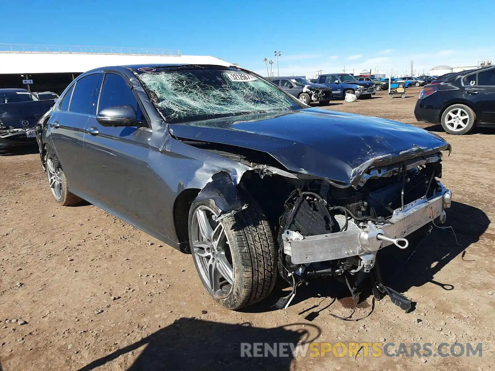 1 Photograph of a damaged car WDDZF4JB3KA595801 MERCEDES-BENZ E CLASS 2019