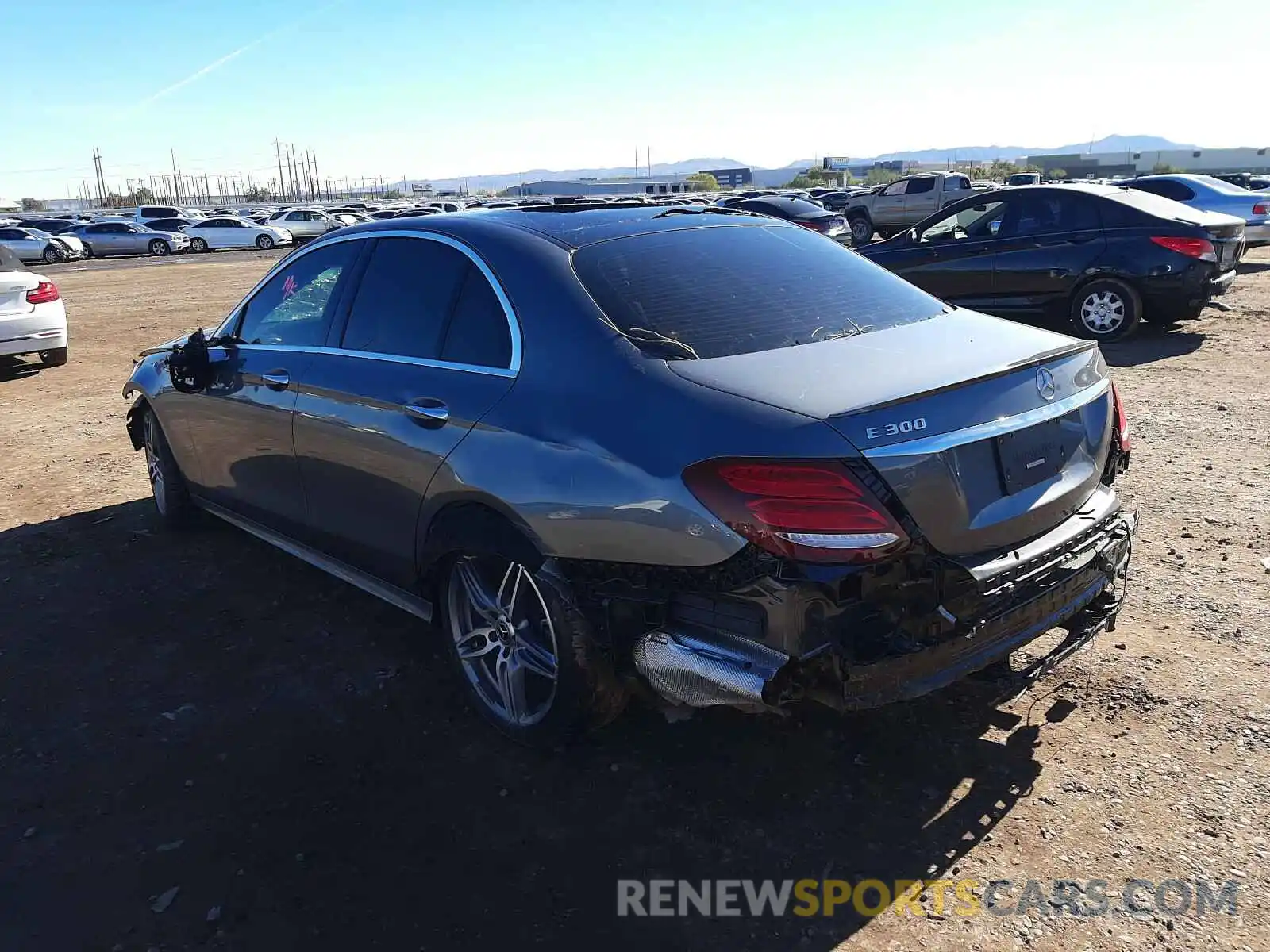 3 Photograph of a damaged car WDDZF4JB3KA595801 MERCEDES-BENZ E CLASS 2019