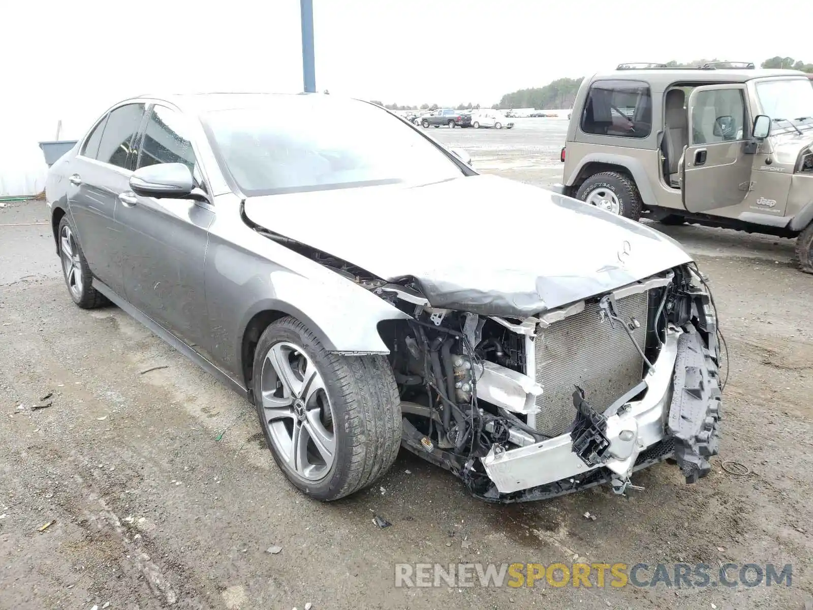 1 Photograph of a damaged car WDDZF4JB3KA625640 MERCEDES-BENZ E CLASS 2019