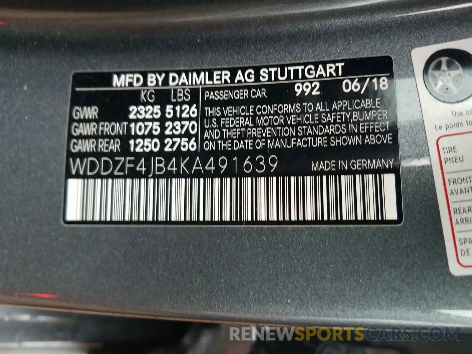 10 Photograph of a damaged car WDDZF4JB4KA491639 MERCEDES-BENZ E CLASS 2019