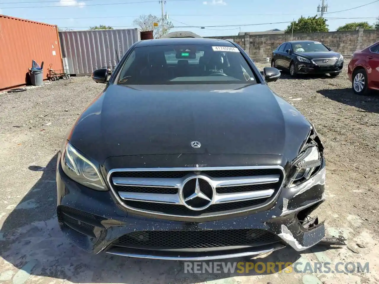 5 Photograph of a damaged car WDDZF4JB4KA494766 MERCEDES-BENZ E-CLASS 2019