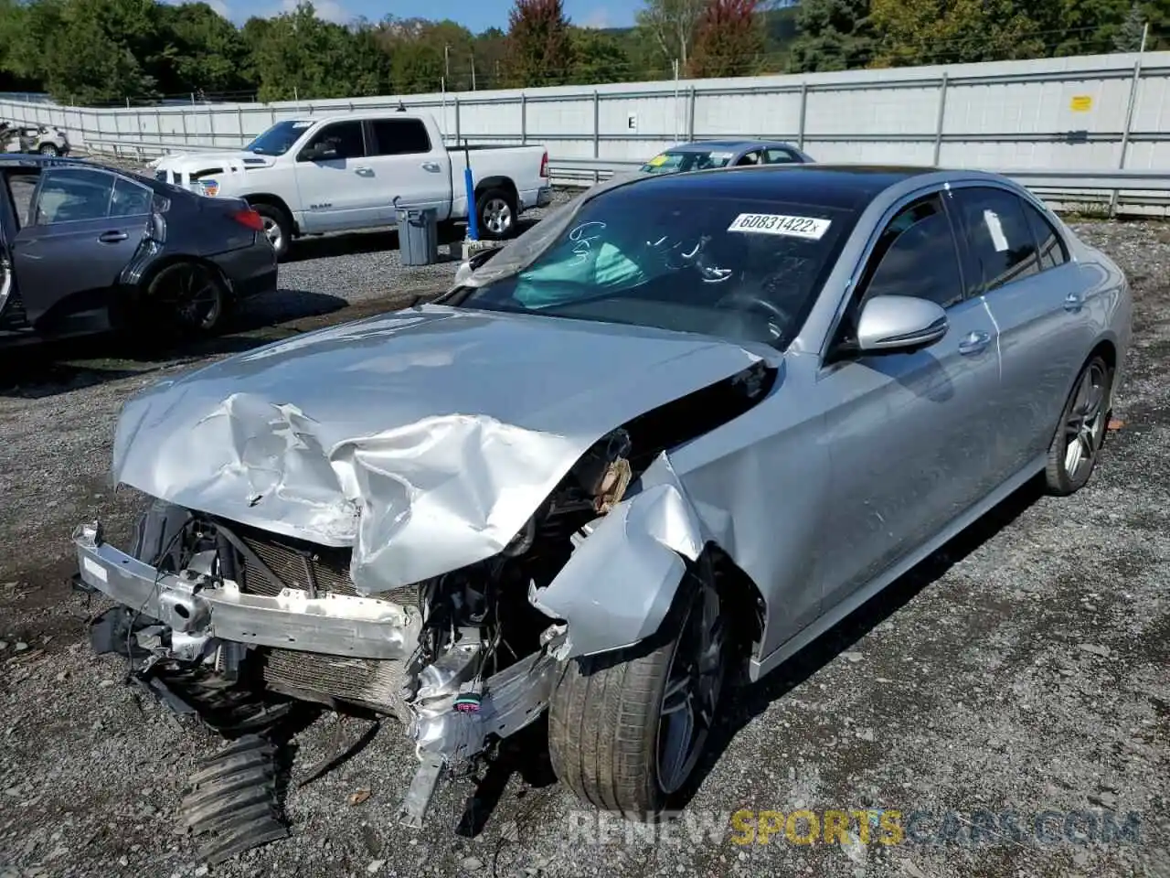 2 Photograph of a damaged car WDDZF4JB4KA495352 MERCEDES-BENZ E-CLASS 2019