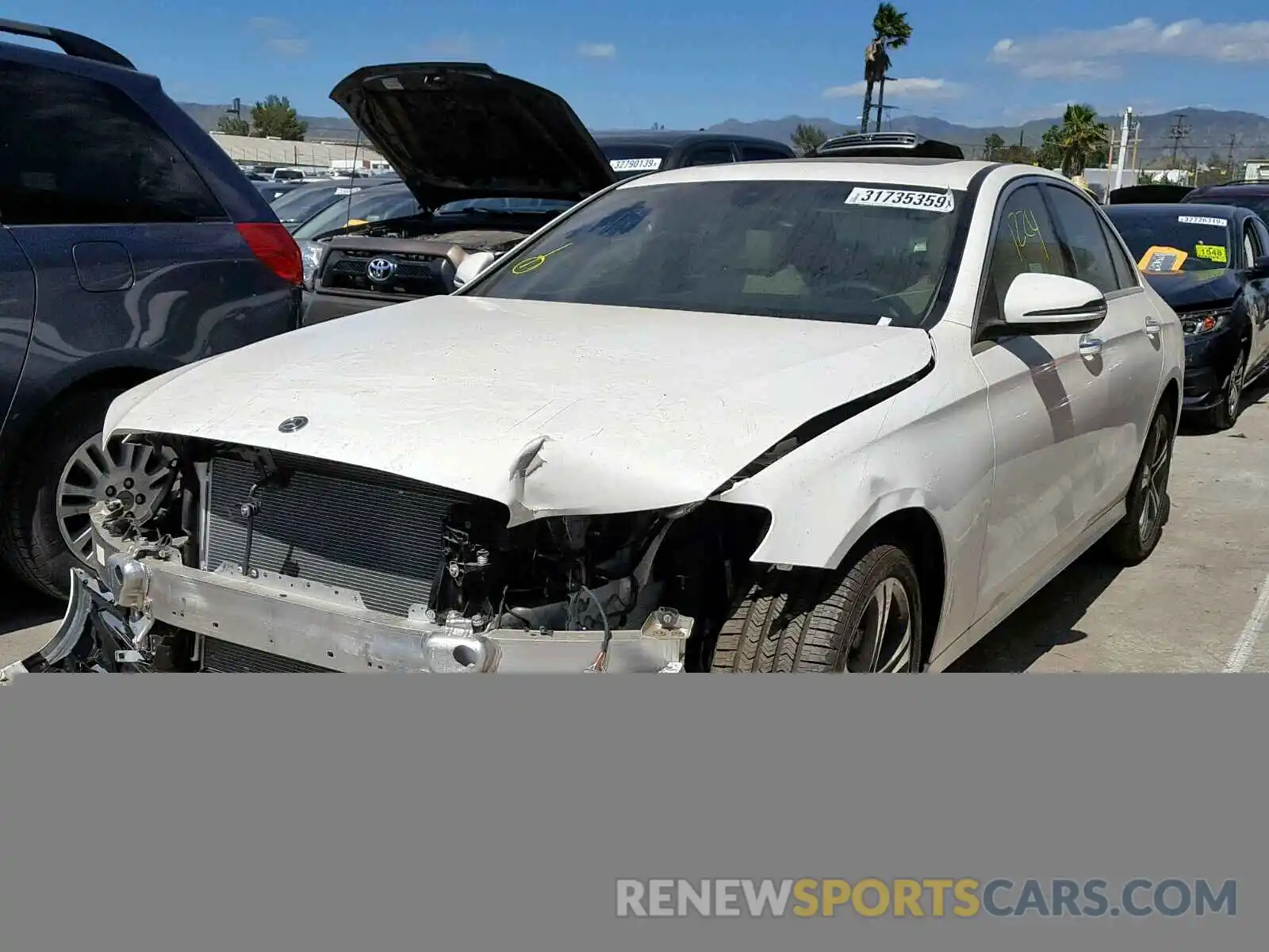 2 Photograph of a damaged car WDDZF4JB4KA510593 MERCEDES-BENZ E CLASS 2019