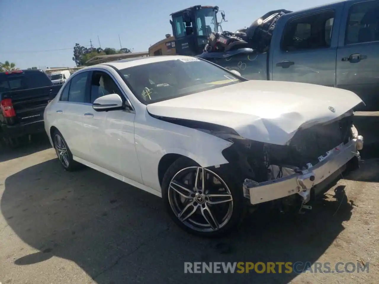 1 Photograph of a damaged car WDDZF4JB4KA561429 MERCEDES-BENZ E-CLASS 2019