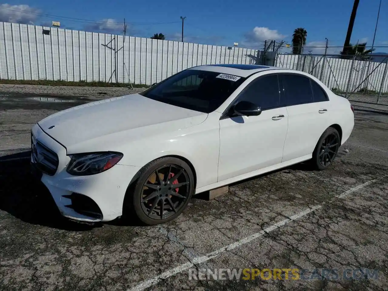 1 Photograph of a damaged car WDDZF4JB4KA583592 MERCEDES-BENZ E-CLASS 2019