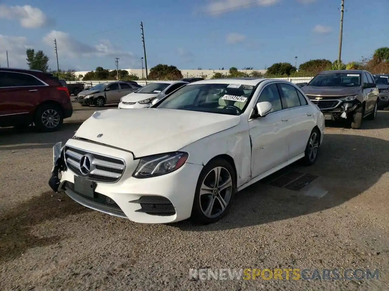 2 Photograph of a damaged car WDDZF4JB4KA592910 MERCEDES-BENZ E-CLASS 2019