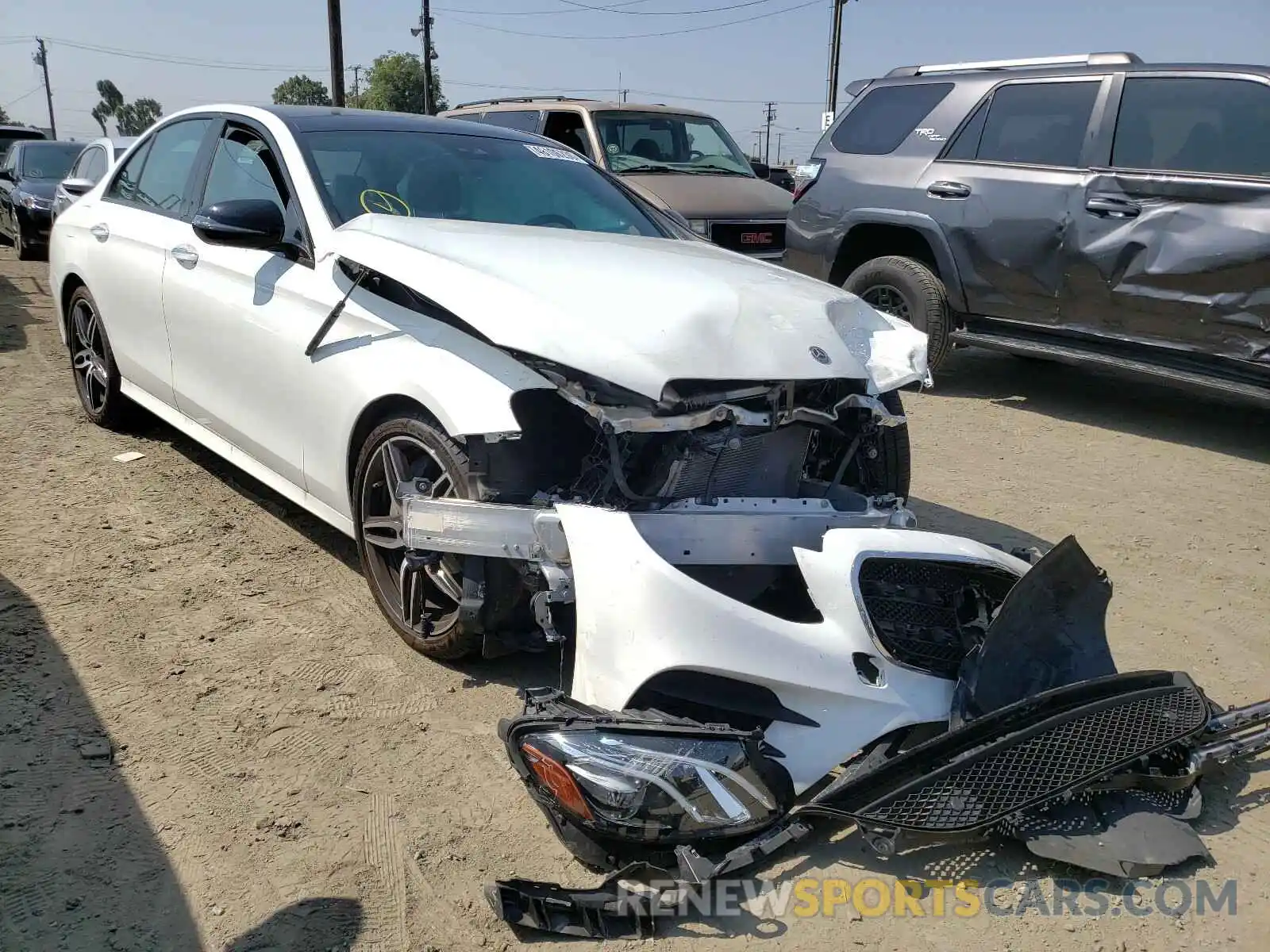 1 Photograph of a damaged car WDDZF4JB4KA605333 MERCEDES-BENZ E-CLASS 2019