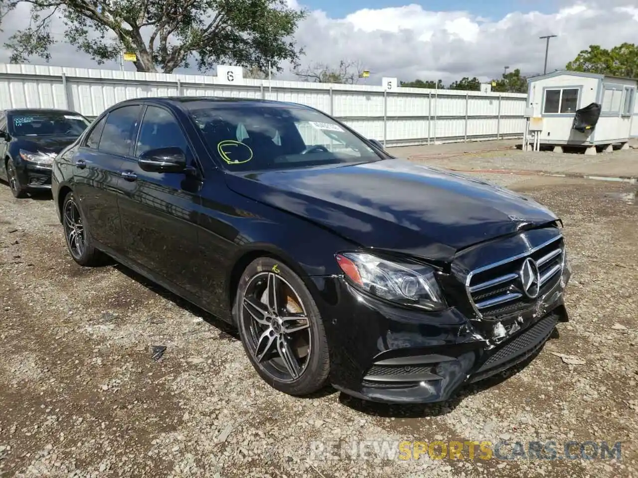 1 Photograph of a damaged car WDDZF4JB4KA608684 MERCEDES-BENZ E-CLASS 2019