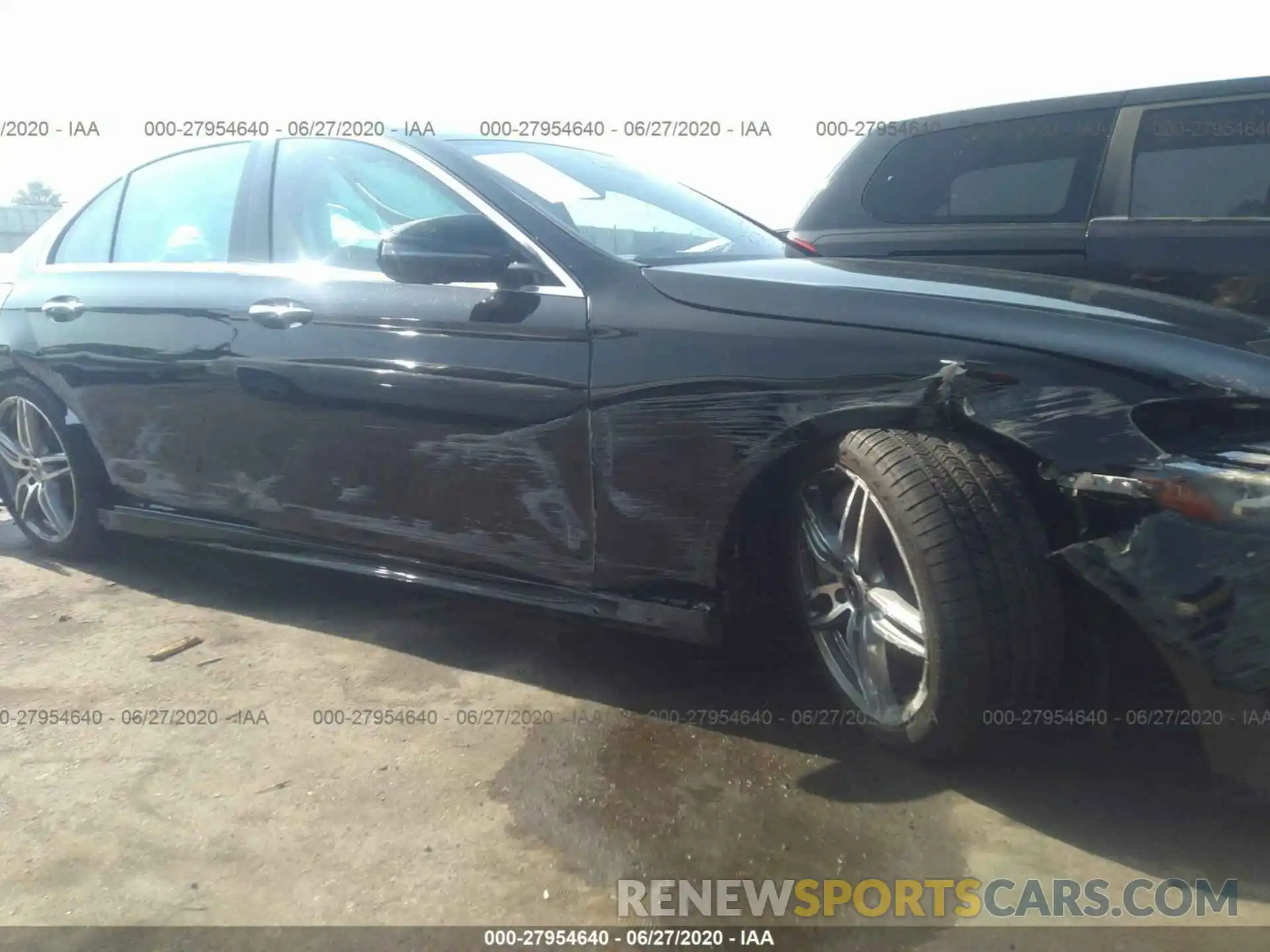 6 Photograph of a damaged car WDDZF4JB4KA620933 MERCEDES-BENZ E-CLASS 2019