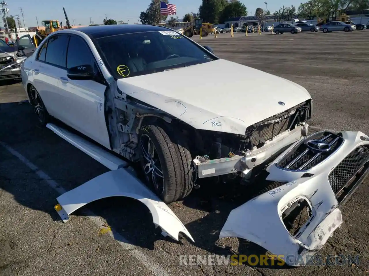 1 Photograph of a damaged car WDDZF4JB4KA624724 MERCEDES-BENZ E-CLASS 2019