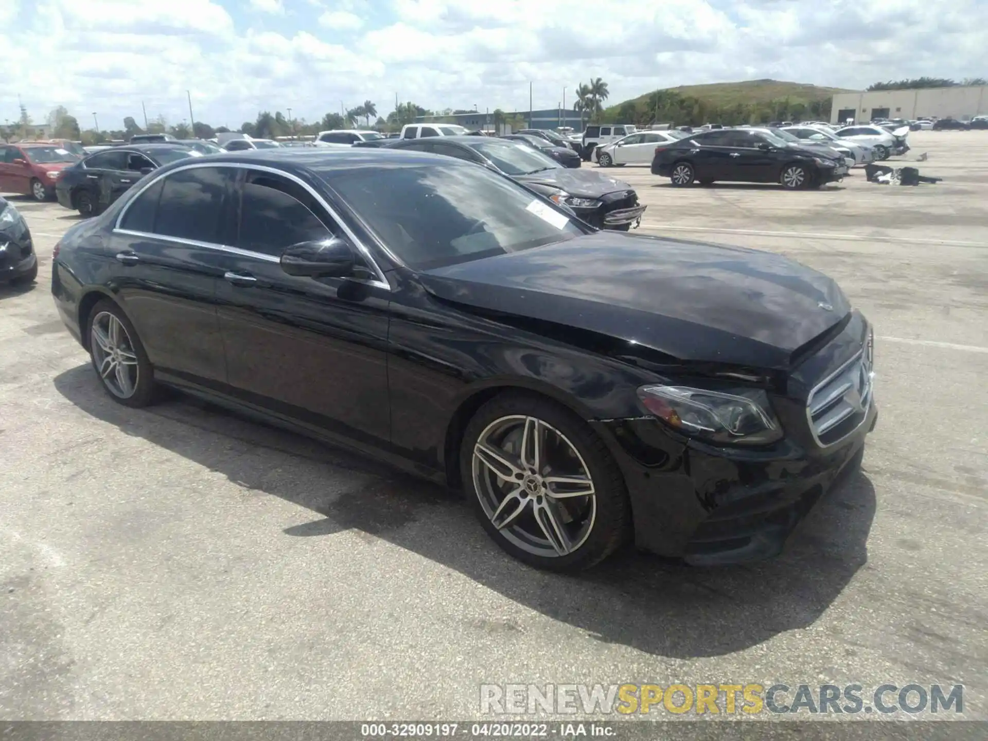 1 Photograph of a damaged car WDDZF4JB4KA678850 MERCEDES-BENZ E-CLASS 2019