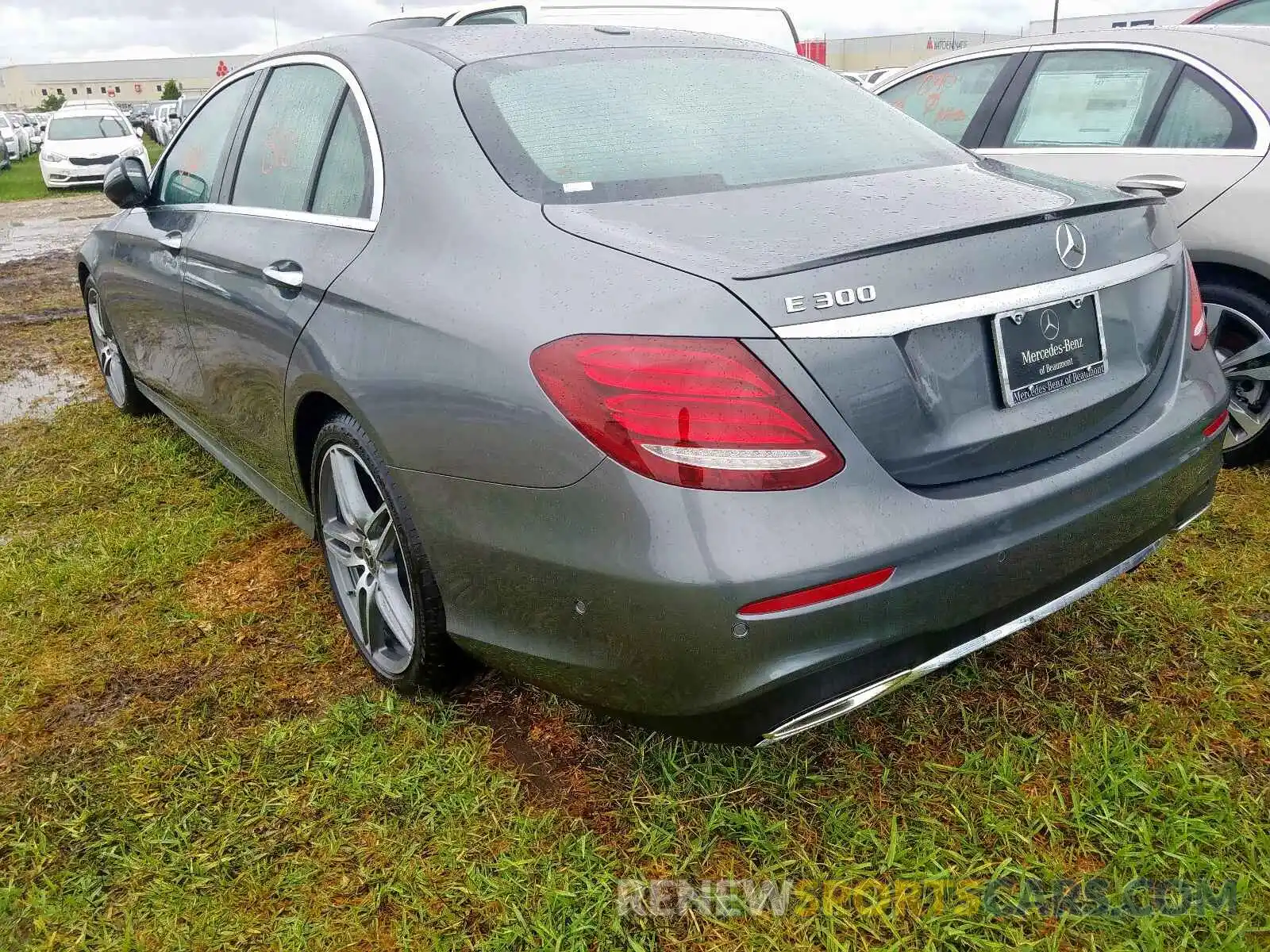 3 Photograph of a damaged car WDDZF4JB4KA687354 MERCEDES-BENZ E CLASS 2019