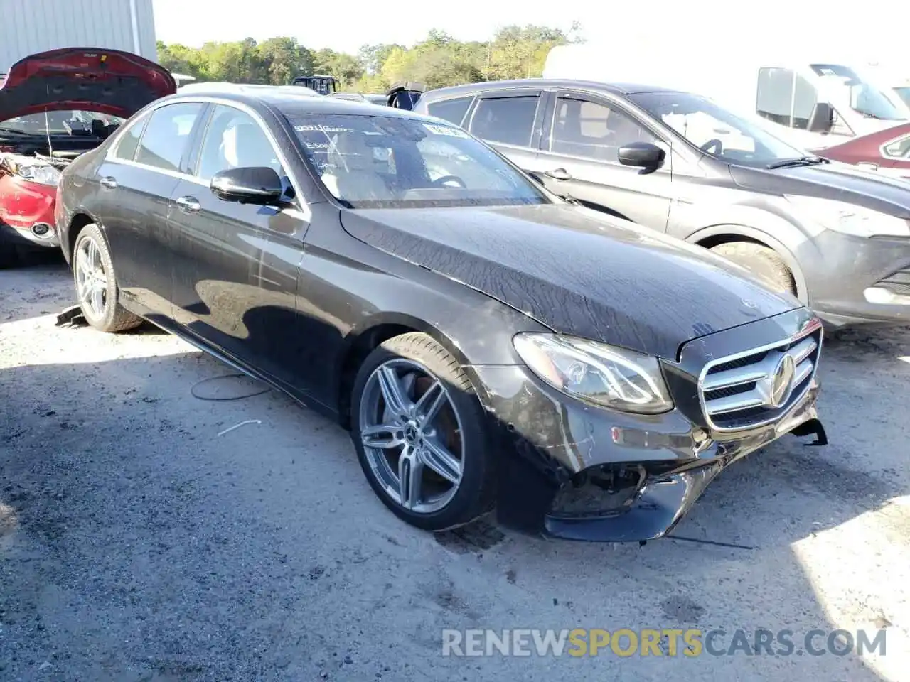 1 Photograph of a damaged car WDDZF4JB5KA494520 MERCEDES-BENZ E-CLASS 2019