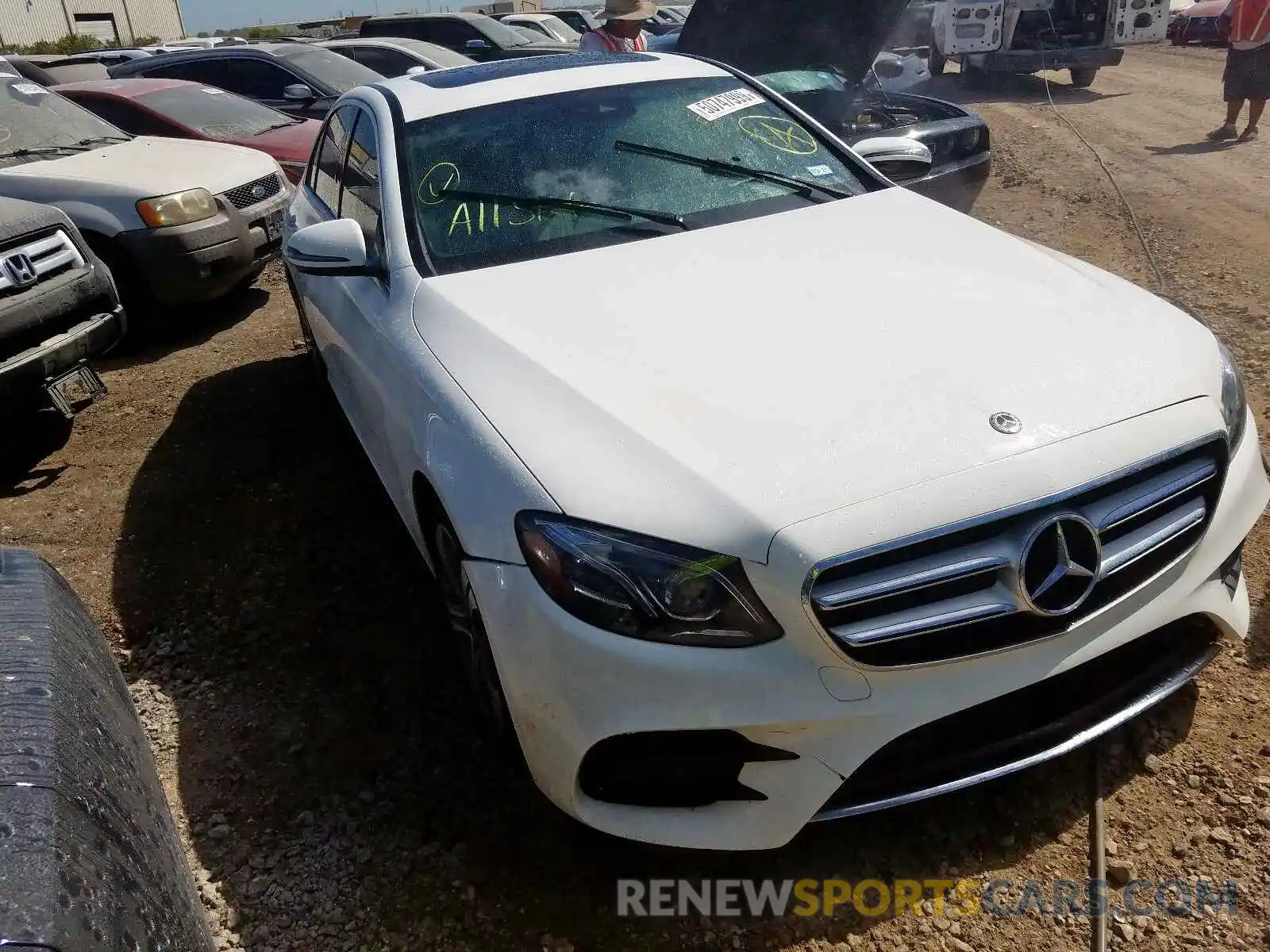 1 Photograph of a damaged car WDDZF4JB5KA517214 MERCEDES-BENZ E CLASS 2019