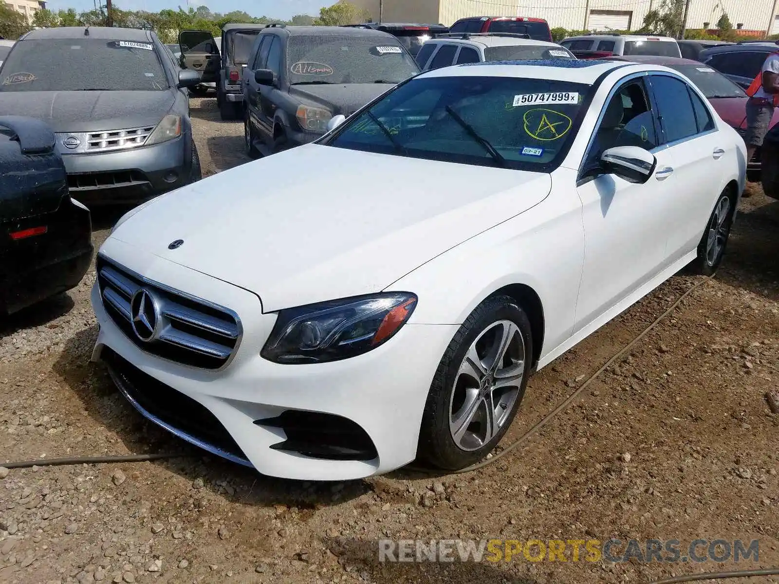 2 Photograph of a damaged car WDDZF4JB5KA517214 MERCEDES-BENZ E CLASS 2019