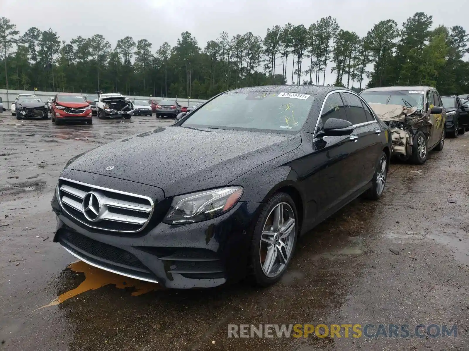 2 Photograph of a damaged car WDDZF4JB5KA521814 MERCEDES-BENZ E-CLASS 2019