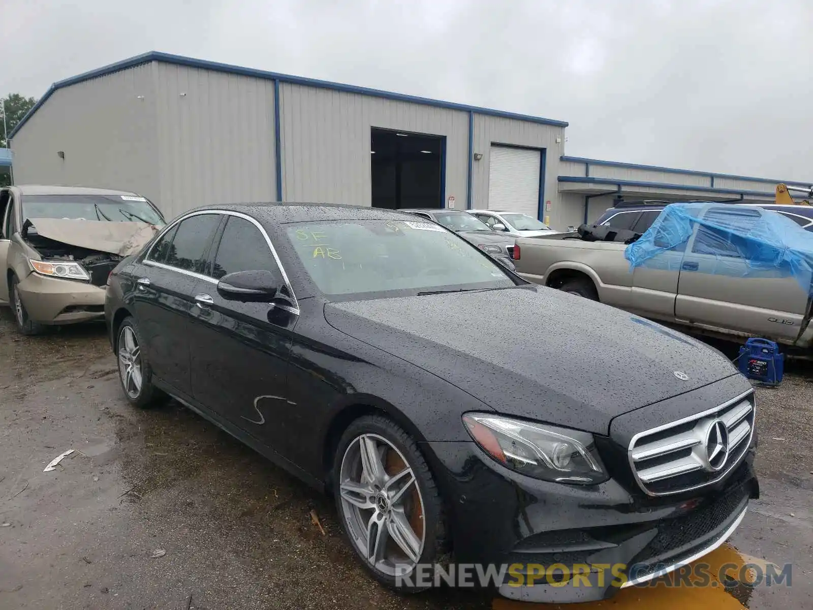 9 Photograph of a damaged car WDDZF4JB5KA521814 MERCEDES-BENZ E-CLASS 2019