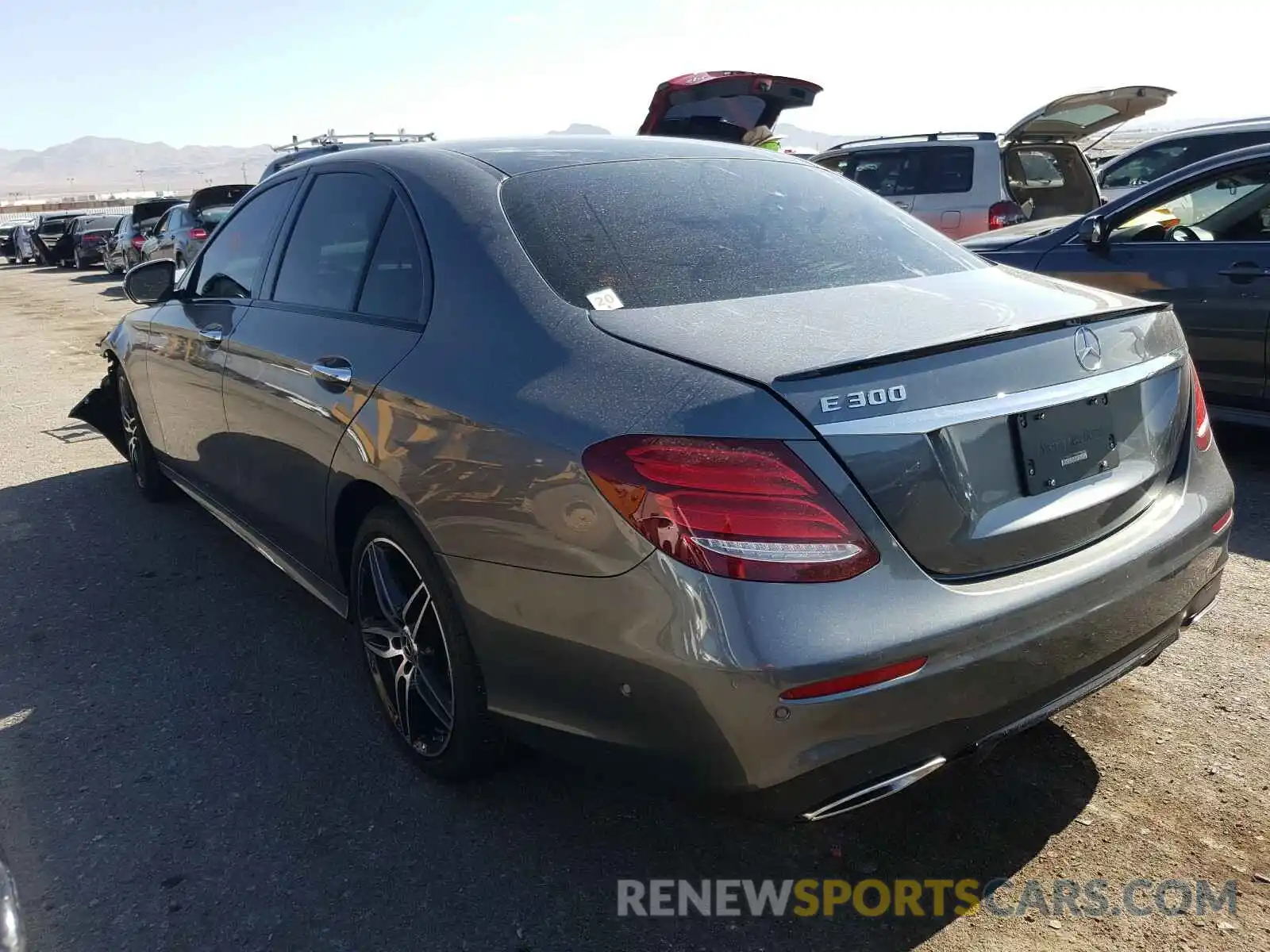 3 Photograph of a damaged car WDDZF4JB5KA526124 MERCEDES-BENZ E CLASS 2019