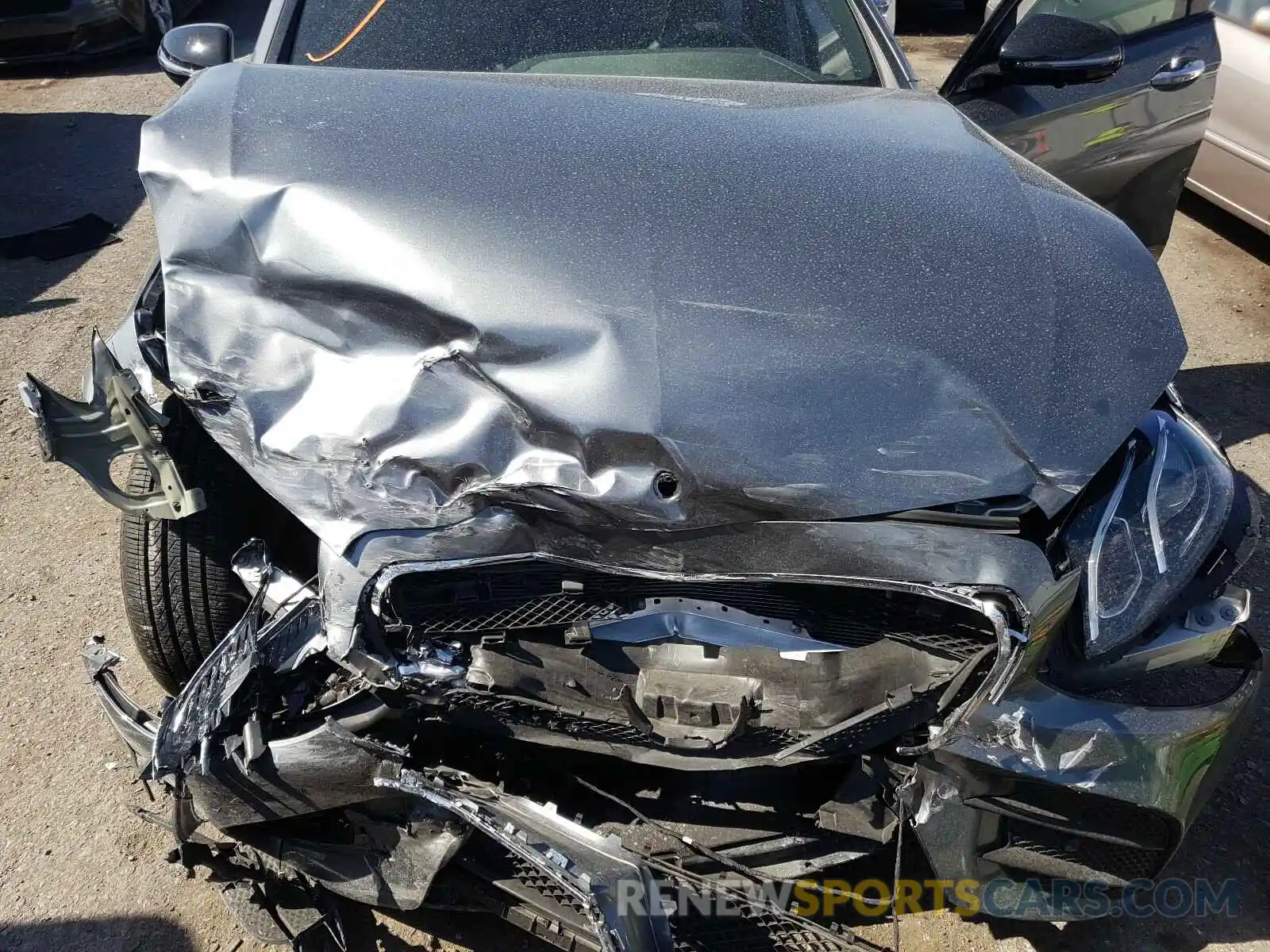 7 Photograph of a damaged car WDDZF4JB5KA526124 MERCEDES-BENZ E CLASS 2019