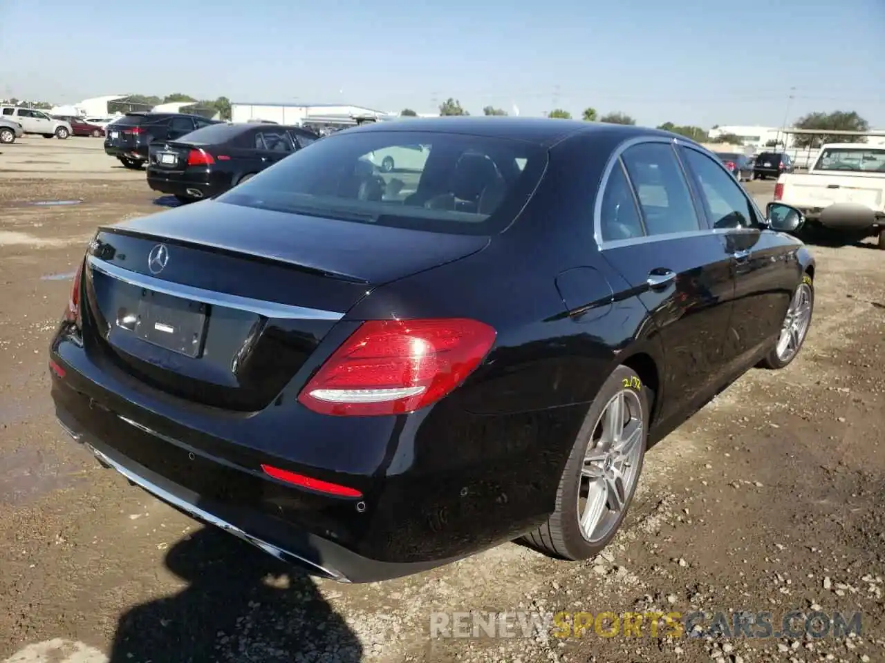 4 Photograph of a damaged car WDDZF4JB5KA579616 MERCEDES-BENZ E-CLASS 2019