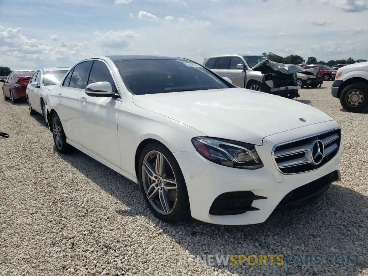 1 Фотография поврежденного автомобиля WDDZF4JB5KA604921 MERCEDES-BENZ E-CLASS 2019