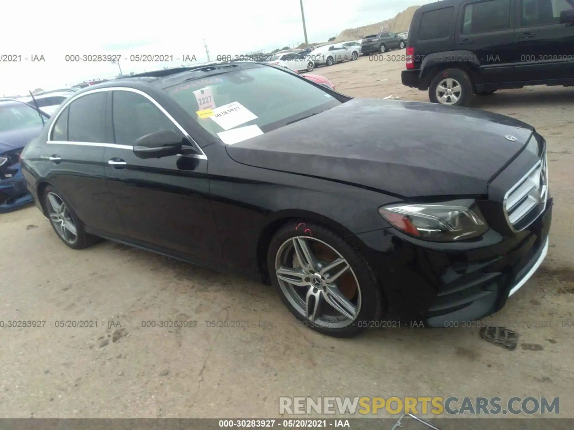 1 Photograph of a damaged car WDDZF4JB5KA605633 MERCEDES-BENZ E-CLASS 2019