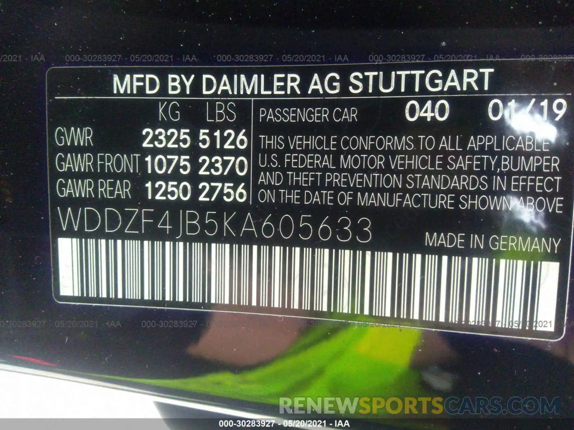 9 Photograph of a damaged car WDDZF4JB5KA605633 MERCEDES-BENZ E-CLASS 2019