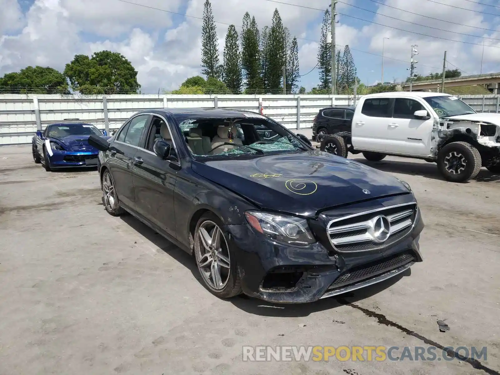 1 Photograph of a damaged car WDDZF4JB5KA605728 MERCEDES-BENZ E-CLASS 2019