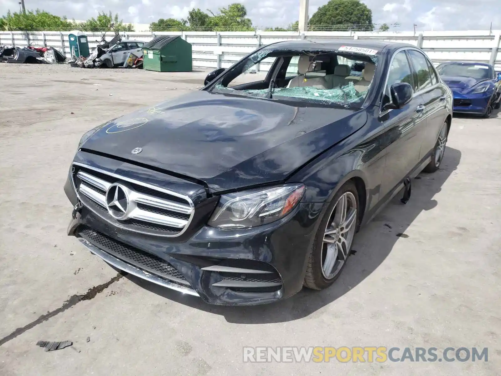 2 Photograph of a damaged car WDDZF4JB5KA605728 MERCEDES-BENZ E-CLASS 2019