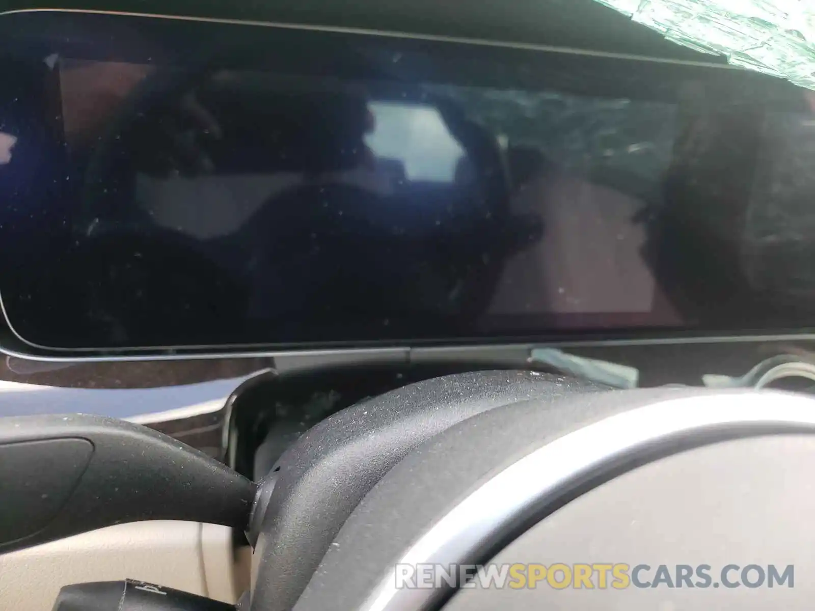 8 Photograph of a damaged car WDDZF4JB5KA605728 MERCEDES-BENZ E-CLASS 2019