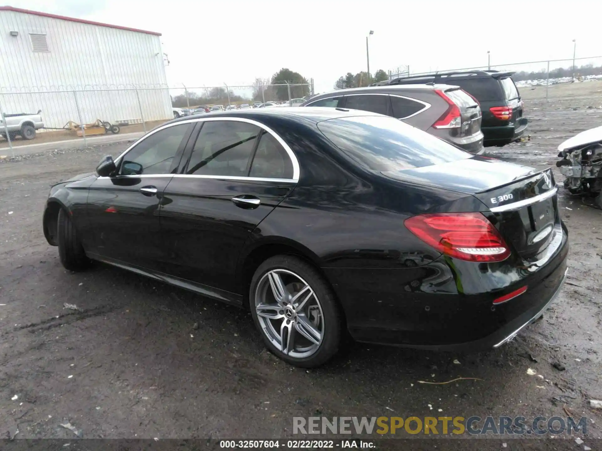 3 Photograph of a damaged car WDDZF4JB5KA658980 MERCEDES-BENZ E-CLASS 2019