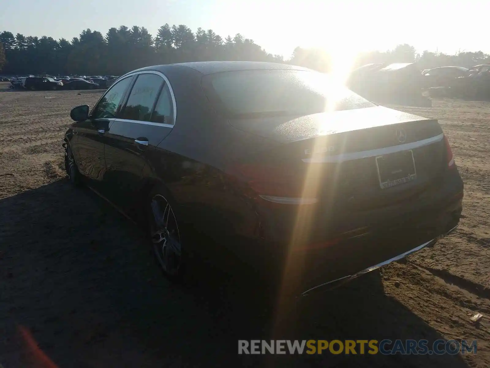 3 Photograph of a damaged car WDDZF4JB6KA513186 MERCEDES-BENZ E CLASS 2019