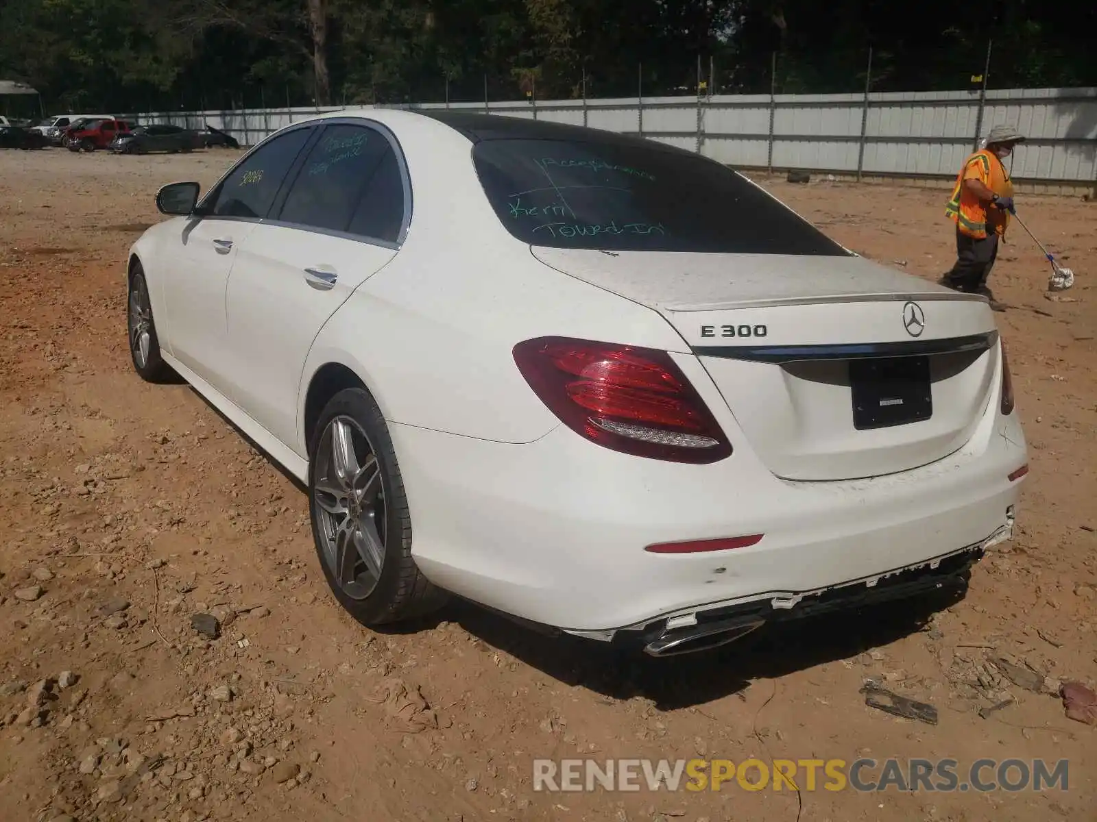 3 Photograph of a damaged car WDDZF4JB6KA526620 MERCEDES-BENZ E-CLASS 2019