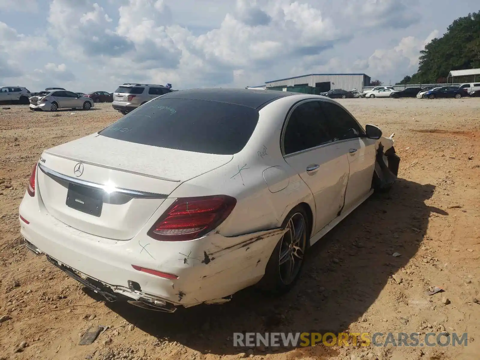 4 Photograph of a damaged car WDDZF4JB6KA526620 MERCEDES-BENZ E-CLASS 2019