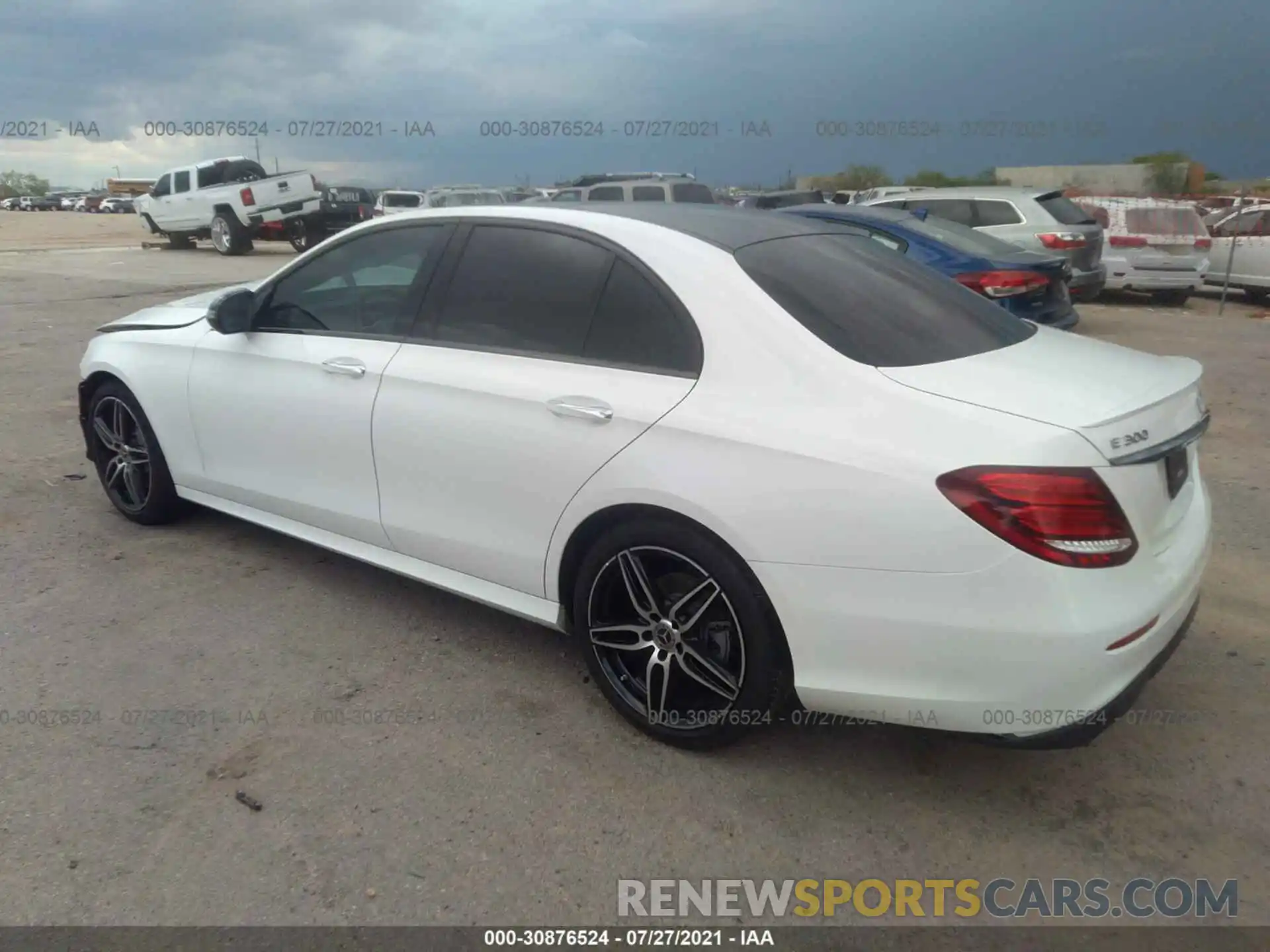 3 Photograph of a damaged car WDDZF4JB6KA569533 MERCEDES-BENZ E-CLASS 2019