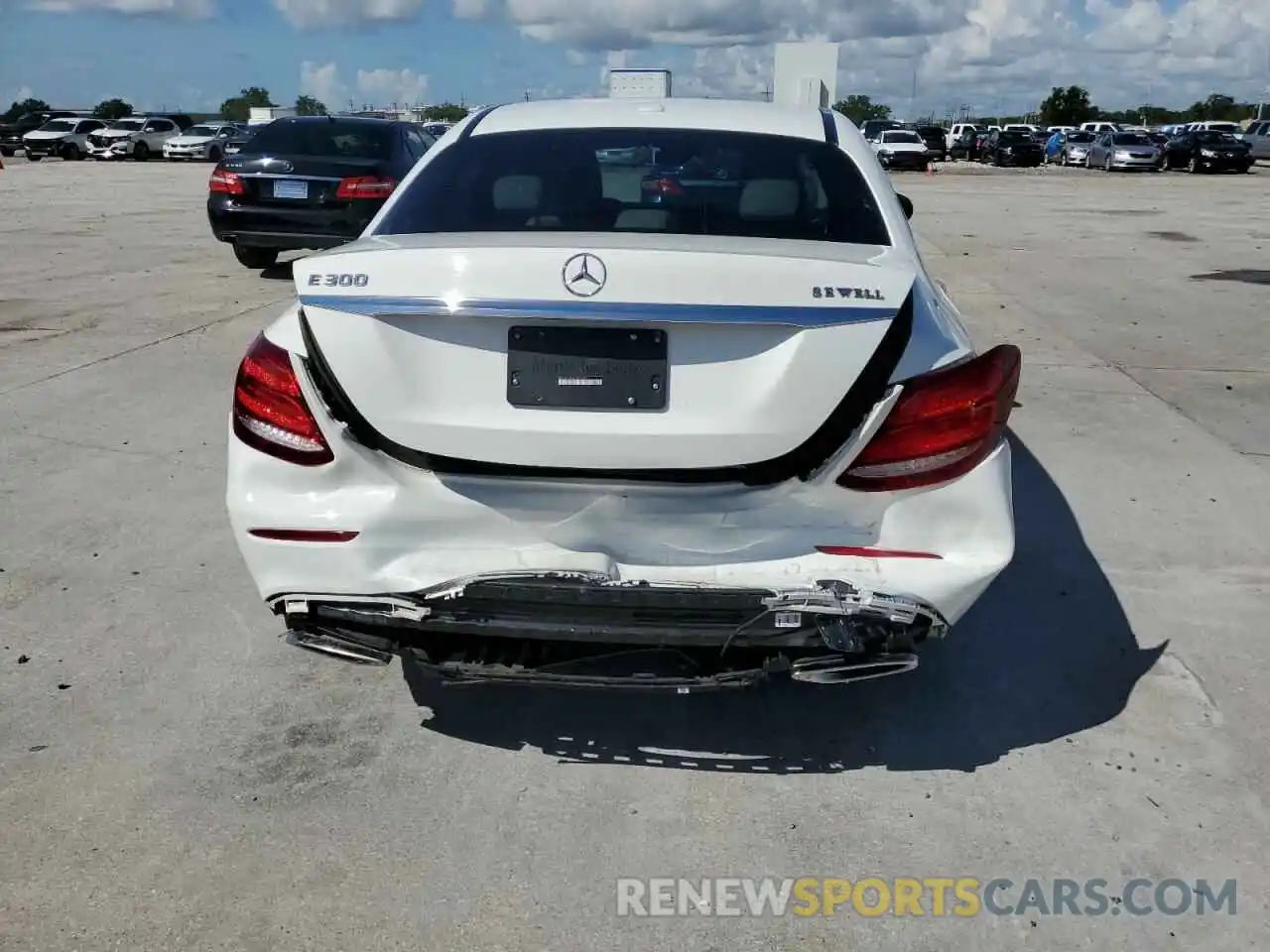 9 Photograph of a damaged car WDDZF4JB6KA591788 MERCEDES-BENZ E-CLASS 2019