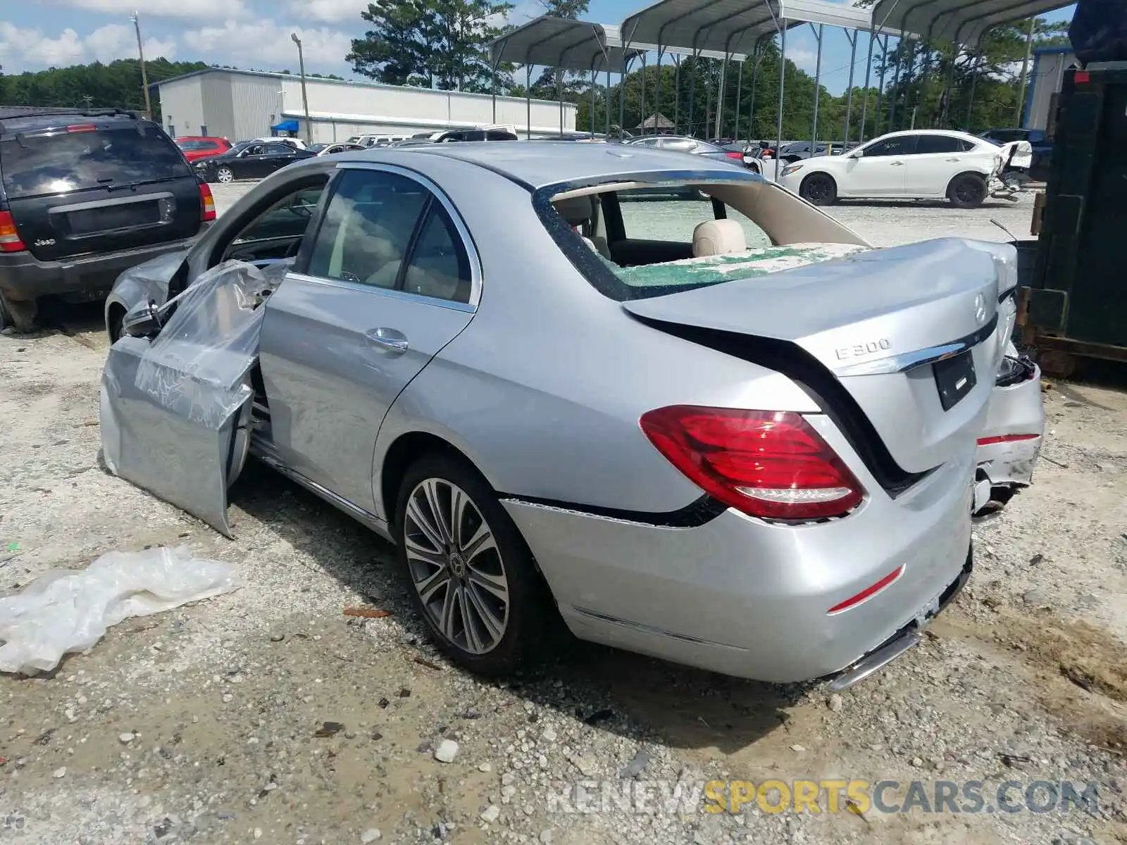 3 Photograph of a damaged car WDDZF4JB6KA592777 MERCEDES-BENZ E CLASS 2019